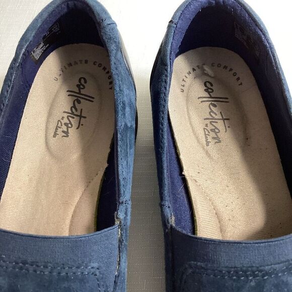 Clarks Women’s Navy Blue Suede Comfort Loafer Size 7.5 - Picture 13 of 13